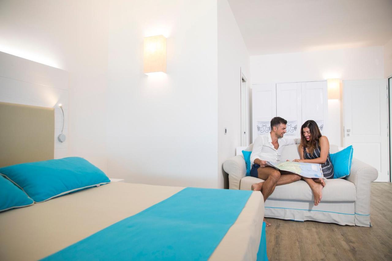 Lu' Hotel Maladroxia SantʼAntìoco 외부 사진