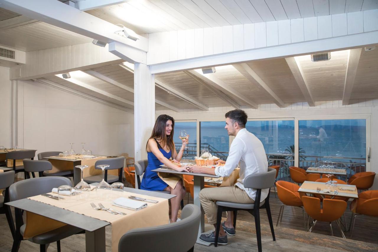 Lu' Hotel Maladroxia SantʼAntìoco 외부 사진
