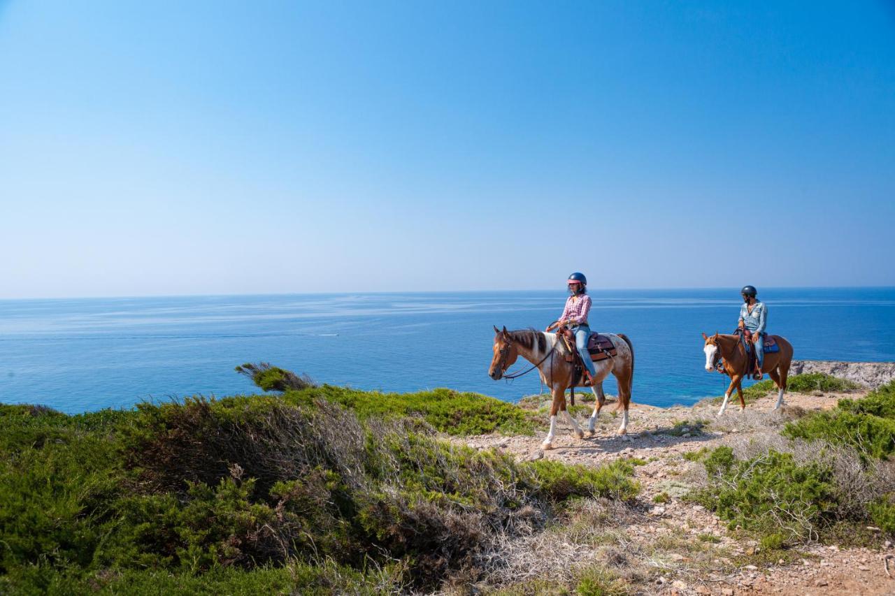 Lu' Hotel Maladroxia SantʼAntìoco 외부 사진